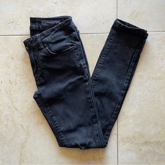 Special A Black Denim Skinny Jeans Distressed Ripped Knee Ankle Women's Size 3 - Picture 1 of 3